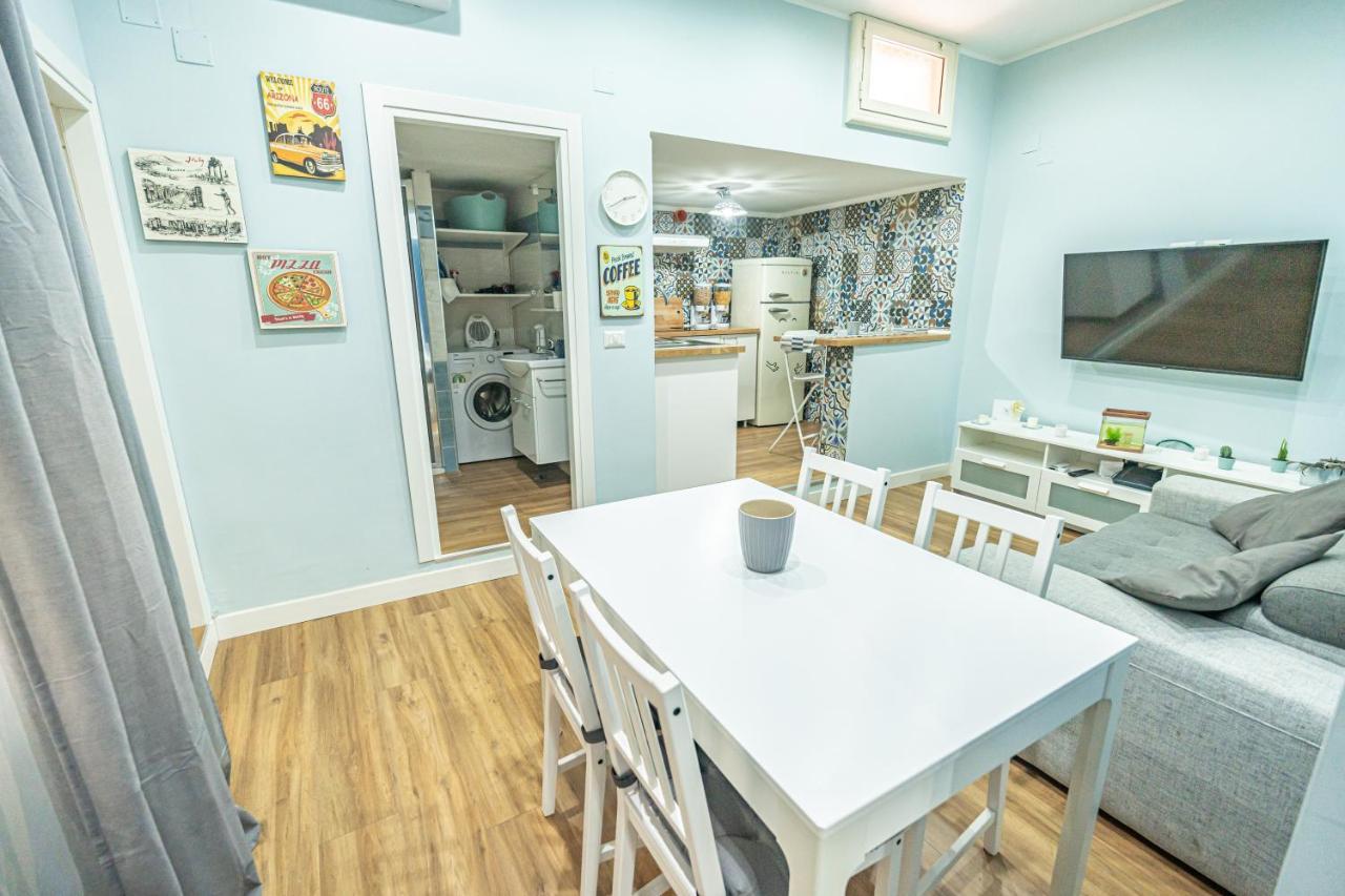 Casa Vacanze Decumano 17 Неаполь Екстер'єр фото