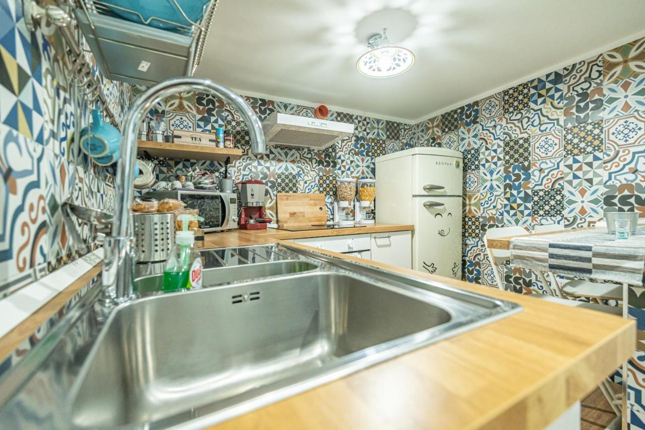 Casa Vacanze Decumano 17 Неаполь Екстер'єр фото