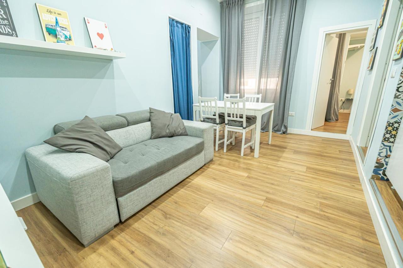 Casa Vacanze Decumano 17 Неаполь Екстер'єр фото